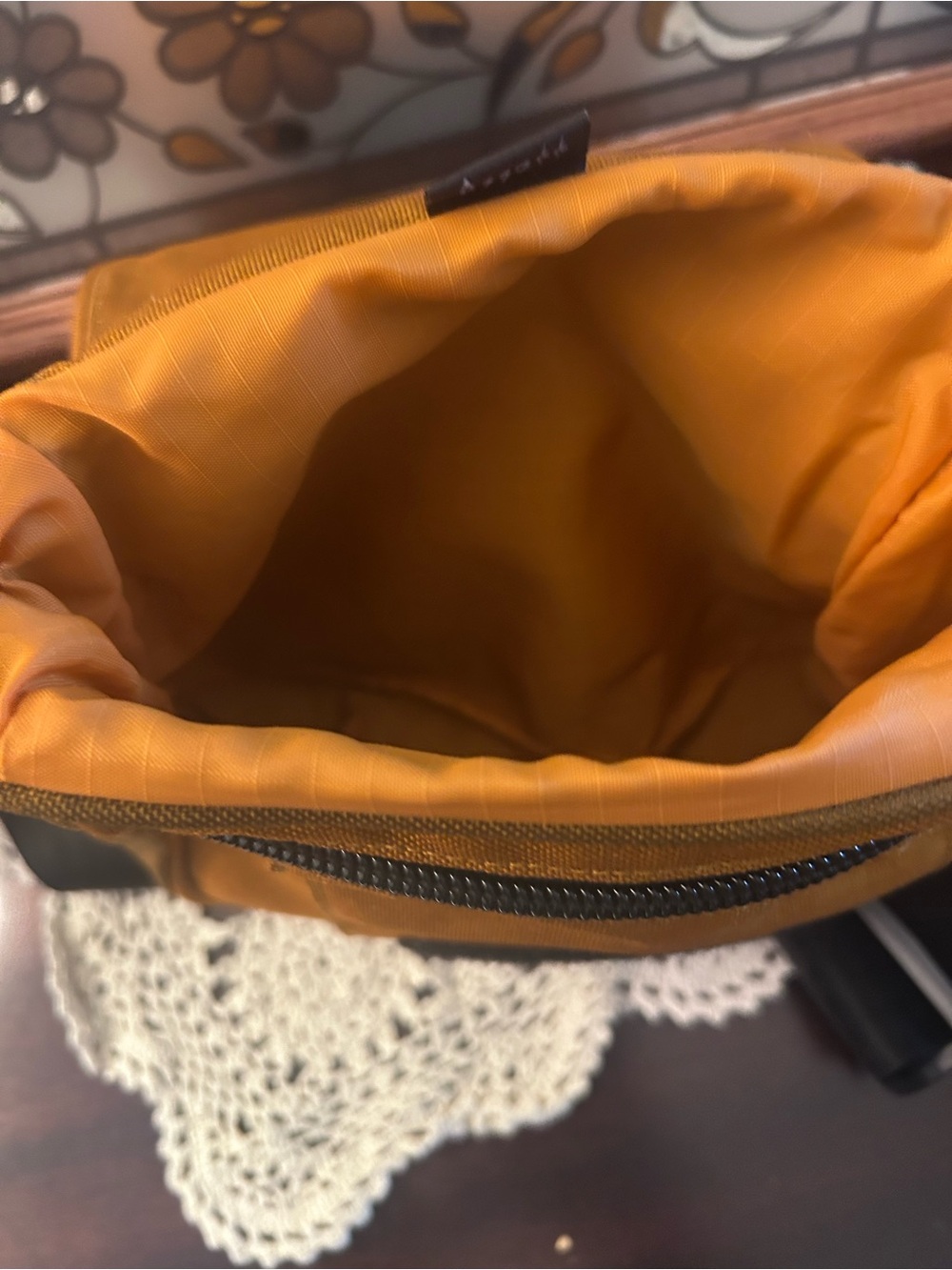 Crumpler Two-Tone khaki Canvas Crossbody Bag with Black Strap - Picture 4 of 6